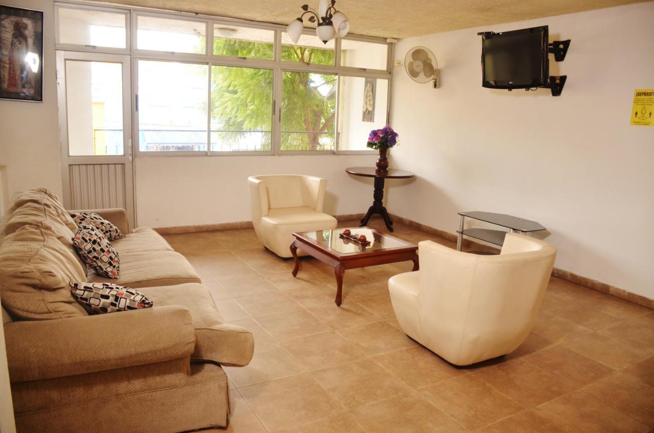 Hotel Plaza Ventura バランキージャ エクステリア 写真