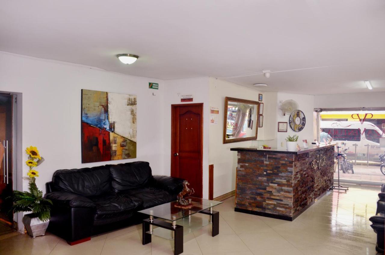 Hotel Plaza Ventura バランキージャ エクステリア 写真