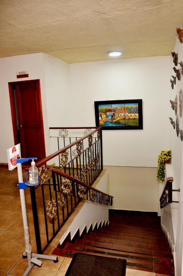 Hotel Plaza Ventura バランキージャ エクステリア 写真
